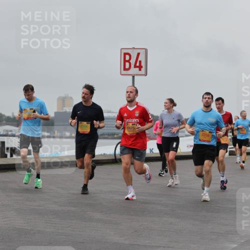 13.09.2026 - Kiel Lauf Andreas Tolksdorf http://msf.ph/oto/10456325 13.09.2026 11:56:58 Kiellinie 4, 2258, 2504, 10675, 10985 meine-sportfotos.de