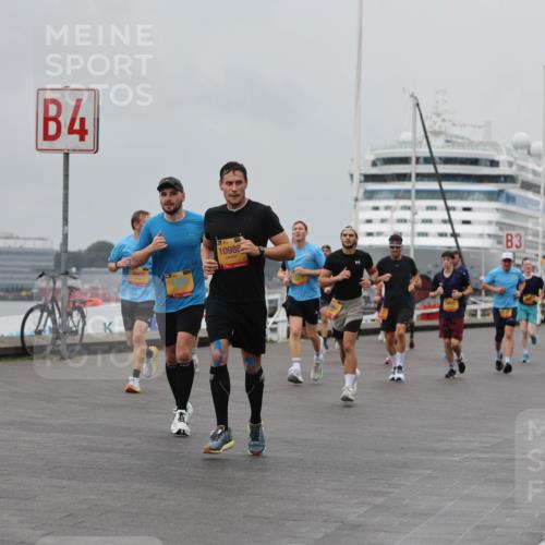 13.09.2026 - Kiel Lauf Andreas Tolksdorf http://msf.ph/oto/10456363 13.09.2026 11:57:01 Kiellinie 4, 9903, 10985, 3 meine-sportfotos.de