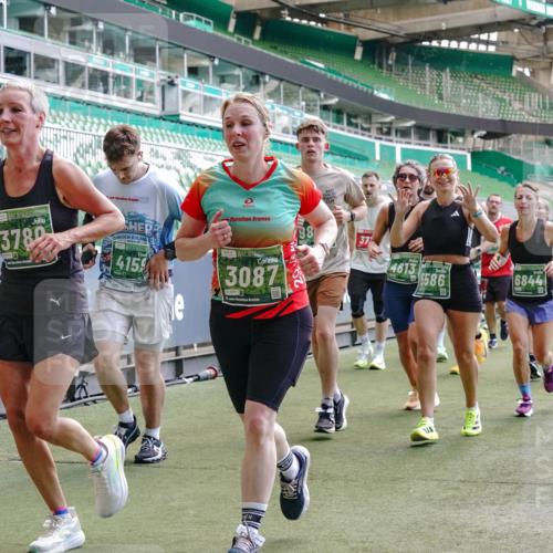 13.09.2026 - 21. swb-Marathon Bremen Michael Burmester http://msf.ph/oto/10456373 13.09.2026 13:11:15 Laufen im Stadion 265, 373, 581, 703, 843, 869, 984, 1113, 1180, 1435, 1738, 1849, 1851, 1855, 1867, 1894, 1936, 1952, 1967, 2202, 2248, 2268, 2281, 2284, 2299, 2330, 2333, 2339, 2342, 2353, 2375, 2426, 2432, 2443, 2530, 2531, 2553, 2589, 2654, 2659, 2669, 2673, 2682, 2714, 2717, 2784, 2785, 2804, 2819, 2822, 2836, 2850, 2907, 2920, 2932, 2976, 3026, 3027, 3063, 3079, 3082, 3086, 3089, 3122, 3159, 3174, 3207, 3208, 3291, 3328, 3349, 3352, 3370, 3409, 3410, 3470, 3549, 551 meine-sportfotos.de