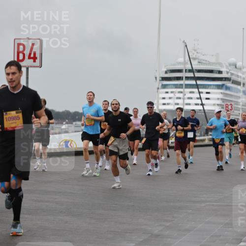 13.09.2026 - Kiel Lauf Andreas Tolksdorf http://msf.ph/oto/10456386 13.09.2026 11:57:02 Kiellinie 4, 10985, 6502, 3 meine-sportfotos.de