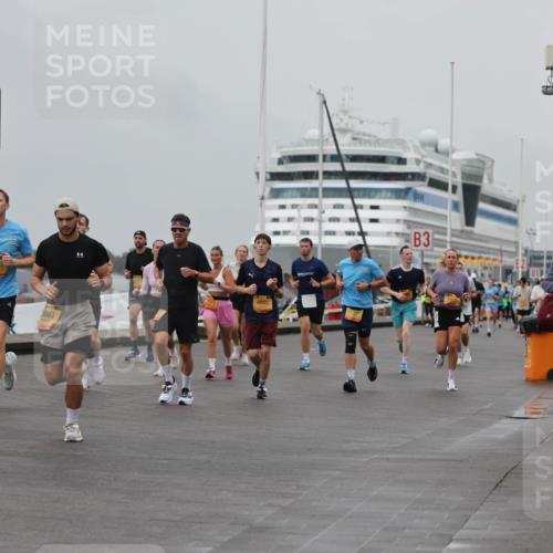 13.09.2026 - Kiel Lauf Andreas Tolksdorf http://msf.ph/oto/10456401 13.09.2026 11:57:03 Kiellinie 4, 2083, 6502, 3 meine-sportfotos.de