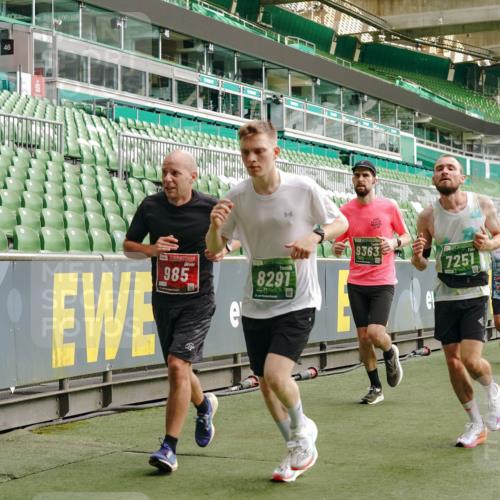 13.09.2026 - 21. swb-Marathon Bremen Michael Burmester http://msf.ph/oto/10456471 13.09.2026 12:53:32 Laufen im Stadion 102, 107, 145, 189, 313, 376, 385, 472, 481, 541, 560, 615, 616, 666, 675, 683, 696, 740, 755, 792, 816, 827, 982, 985, 987, 1033, 1056, 1076, 1207, 1232, 1252, 1297, 1419, 1433, 1445, 1468, 1528, 1542, 1551, 1631, 1646, 1658, 1664, 1704, 1707, 1814, 2007, 2043, 2055, 2203, 2280, 2350, 2362, 2401, 2422, 2454, 2480, 2498, 2499, 2623, 2701, 2767, 2820, 2824, 2858, 2882, 2913, 2962, 2971, 2997, 3054, 3085, 3149, 3236, 3336, 3362, 3413, 3448, 3830, 3988, 4283, 4475, 4605 meine-sportfotos.de