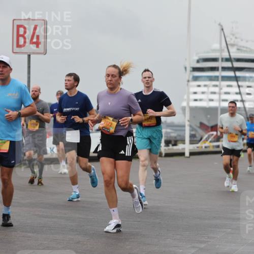 13.09.2026 - Kiel Lauf Andreas Tolksdorf http://msf.ph/oto/10456489 13.09.2026 11:57:09 Kiellinie 4, 12518, 1972, 6342, 3 meine-sportfotos.de