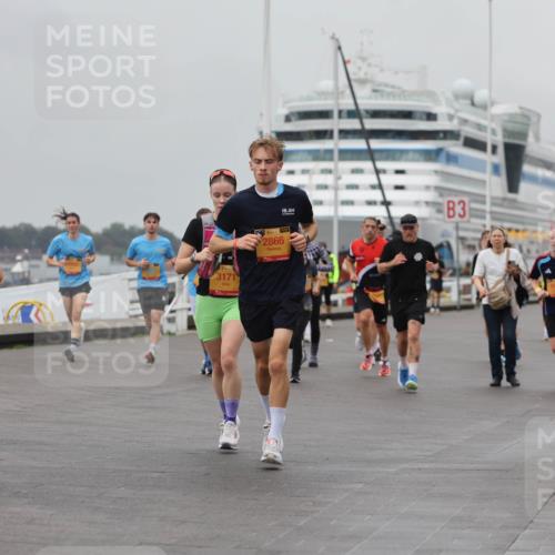13.09.2026 - Kiel Lauf Andreas Tolksdorf http://msf.ph/oto/10456584 13.09.2026 11:57:24 Kiellinie 4, 3171, 38, 2866, 3 meine-sportfotos.de