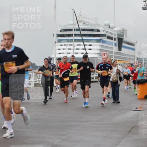13.09.2026 - Kiel Lauf Andreas Tolksdorf http://msf.ph/oto/10456607 13.09.2026 11:57:26 Kiellinie 4, 3, 4860, 9962 meine-sportfotos.de