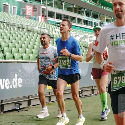13.09.2026 - 21. swb-Marathon Bremen Michael Burmester http://msf.ph/oto/10456634 13.09.2026 12:53:36 Laufen im Stadion 102, 107, 145, 189, 313, 376, 385, 472, 481, 541, 560, 615, 616, 666, 675, 683, 696, 740, 755, 792, 816, 827, 982, 985, 987, 1033, 1056, 1076, 1207, 1232, 1252, 1297, 1419, 1433, 1445, 1468, 1528, 1542, 1551, 1631, 1646, 1658, 1664, 1704, 1707, 1814, 2007, 2043, 2055, 2203, 2280, 2350, 2362, 2401, 2422, 2454, 2480, 2498, 2499, 2623, 2701, 2767, 2820, 2824, 2858, 2882, 2913, 2962, 2971, 2997, 3054, 3085, 3149, 3236, 3336, 3357, 3362, 3413, 3448, 3988, 4283, 4605 meine-sportfotos.de