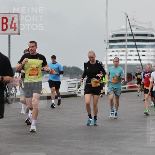 13.09.2026 - Kiel Lauf Andreas Tolksdorf http://msf.ph/oto/10456732 13.09.2026 11:57:31 Kiellinie 4, 10829, 138, 11483, 8957, 3 meine-sportfotos.de