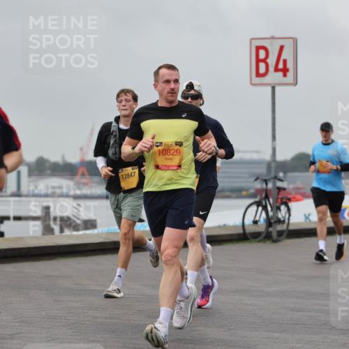 13.09.2026 - Kiel Lauf Andreas Tolksdorf http://msf.ph/oto/10456765 13.09.2026 11:57:33 Kiellinie 12847, 10829, 4, 39, 11483 meine-sportfotos.de