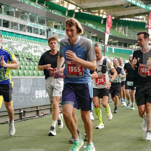13.09.2026 - 21. swb-Marathon Bremen Michael Burmester http://msf.ph/oto/10456776 13.09.2026 12:53:38 Laufen im Stadion 102, 107, 145, 189, 313, 376, 385, 461, 472, 481, 541, 560, 615, 616, 666, 675, 683, 696, 740, 755, 792, 816, 827, 982, 985, 987, 1033, 1056, 1076, 1207, 1252, 1297, 1419, 1433, 1445, 1468, 1528, 1542, 1551, 1631, 1646, 1658, 1664, 1704, 1707, 1814, 2007, 2043, 2055, 2203, 2280, 2350, 2362, 2401, 2422, 2454, 2480, 2498, 2499, 2623, 2701, 2767, 2820, 2824, 2858, 2882, 2913, 2962, 2971, 2997, 3054, 3085, 3149, 3236, 3336, 3357, 3362, 3413, 3448, 3988, 4283, 4605 meine-sportfotos.de