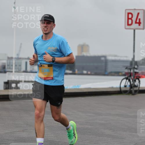 13.09.2026 - Kiel Lauf Andreas Tolksdorf http://msf.ph/oto/10456946 13.09.2026 11:58:01 Kiellinie 38, 7306, 4 meine-sportfotos.de