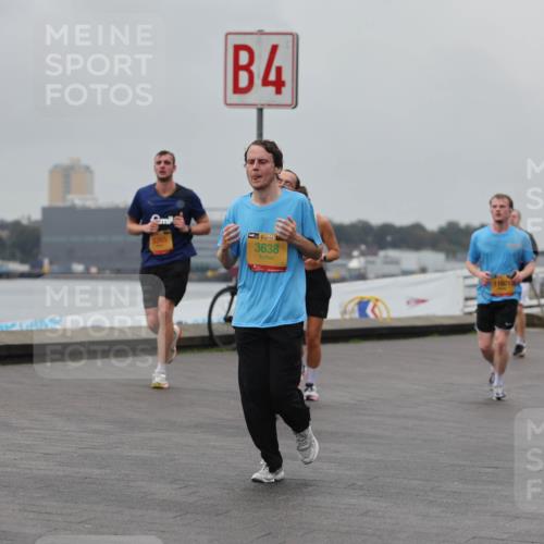 13.09.2026 - Kiel Lauf Andreas Tolksdorf http://msf.ph/oto/10457031 13.09.2026 11:58:06 Kiellinie 4, 3265, 3638, 11601 meine-sportfotos.de