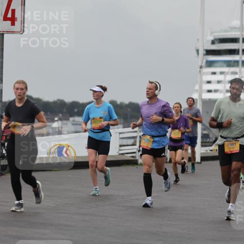 13.09.2026 - Kiel Lauf Andreas Tolksdorf http://msf.ph/oto/10457194 13.09.2026 11:58:14 Kiellinie 4, 1074, 1957 meine-sportfotos.de