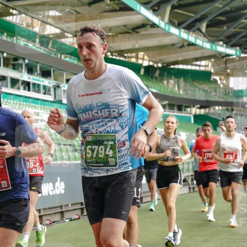 13.09.2026 - 21. swb-Marathon Bremen Michael Burmester http://msf.ph/oto/10457208 13.09.2026 12:53:48 Laufen im Stadion 102, 107, 145, 161, 189, 313, 376, 385, 461, 472, 481, 541, 560, 615, 616, 666, 675, 683, 696, 740, 755, 792, 816, 827, 982, 985, 987, 1033, 1056, 1076, 1207, 1252, 1297, 1419, 1433, 1445, 1468, 1528, 1542, 1551, 1631, 1646, 1658, 1664, 1704, 1707, 1814, 2007, 2043, 2055, 2203, 2280, 2350, 2362, 2401, 2422, 2454, 2480, 2499, 2623, 2701, 2767, 2801, 2820, 2824, 2858, 2882, 2913, 2962, 2971, 2997, 3012, 3054, 3149, 3236, 3336, 3357, 3362, 3413, 3448, 4605 meine-sportfotos.de