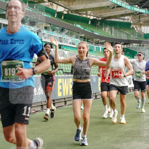 13.09.2026 - 21. swb-Marathon Bremen Michael Burmester http://msf.ph/oto/10457253 13.09.2026 12:53:49 Laufen im Stadion 102, 107, 145, 161, 189, 313, 376, 385, 461, 472, 481, 541, 560, 615, 616, 666, 675, 683, 696, 740, 755, 792, 816, 827, 982, 985, 987, 1033, 1056, 1076, 1207, 1252, 1297, 1419, 1433, 1445, 1468, 1528, 1542, 1551, 1631, 1646, 1658, 1664, 1704, 1707, 1814, 2007, 2043, 2055, 2203, 2280, 2350, 2362, 2401, 2422, 2454, 2480, 2499, 2623, 2701, 2767, 2801, 2820, 2824, 2858, 2882, 2913, 2962, 2971, 2997, 3012, 3054, 3149, 3206, 3236, 3336, 3357, 3362, 3413, 3448, 4605 meine-sportfotos.de