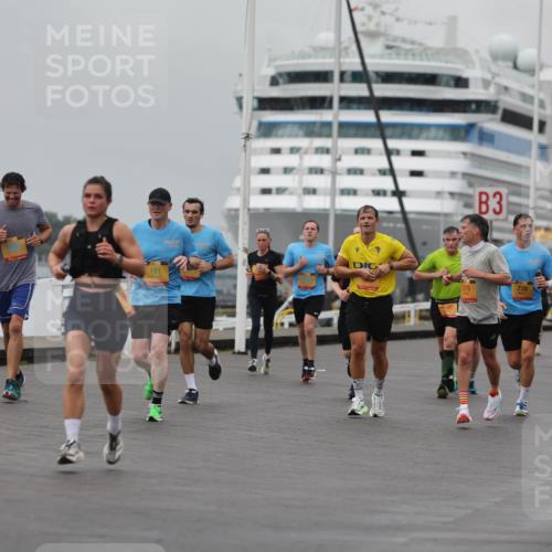 13.09.2026 - Kiel Lauf Andreas Tolksdorf http://msf.ph/oto/10457288 13.09.2026 11:58:18 Kiellinie 161, 3, 275, 739, 9597 meine-sportfotos.de