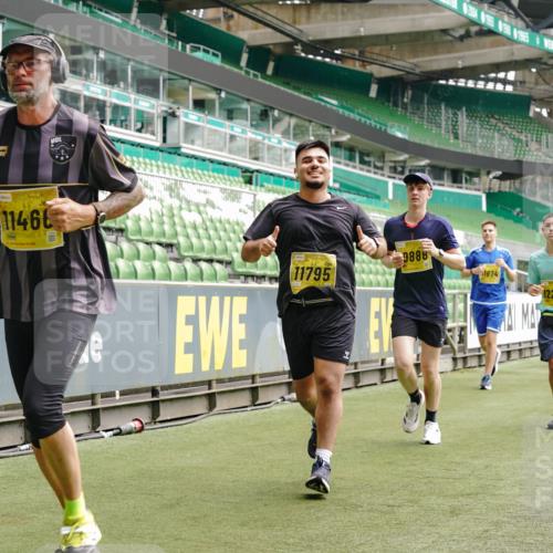 13.09.2026 - 21. swb-Marathon Bremen Michael Burmester http://msf.ph/oto/10457334 13.09.2026 10:33:30 Laufen im Stadion 10018, 10067, 10078, 10166, 10177, 10184, 10203, 10211, 10226, 10236, 10240, 10243, 10246, 10249, 10254, 10256, 10297, 10300, 10322, 10355, 10365, 10372, 10374, 10379, 10383, 10394, 10408, 10410, 10415, 10423, 10428, 10460, 10486, 10494, 10517, 10518, 10530, 10550, 10565, 10578, 10604, 10646, 10668, 10670, 10673, 10675, 10687, 10690, 10691, 10699, 10700, 10707, 10721, 10728, 10745, 10749, 10750, 10771, 10772, 10787, 10788, 10794, 10809, 10857, 11126 meine-sportfotos.de