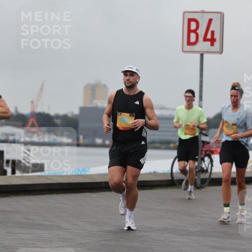 13.09.2026 - Kiel Lauf Andreas Tolksdorf http://msf.ph/oto/10457406 13.09.2026 11:58:36 Kiellinie 5, 39, 428, 4, 381, 4 meine-sportfotos.de