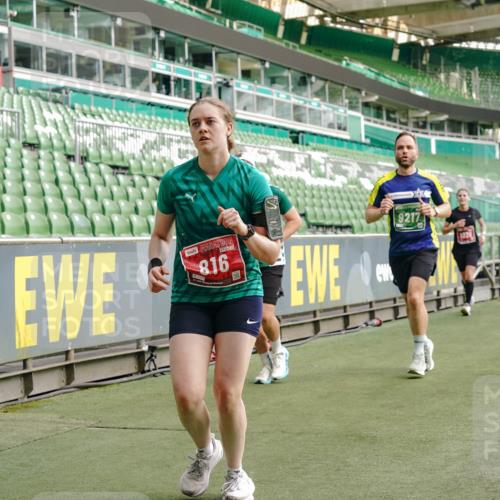 13.09.2026 - 21. swb-Marathon Bremen Michael Burmester http://msf.ph/oto/10457423 13.09.2026 12:53:53 Laufen im Stadion 102, 145, 161, 189, 313, 376, 385, 461, 472, 481, 541, 560, 615, 616, 666, 675, 696, 740, 755, 792, 816, 827, 982, 985, 987, 1033, 1053, 1056, 1076, 1207, 1252, 1297, 1419, 1433, 1445, 1468, 1528, 1542, 1551, 1631, 1646, 1658, 1664, 1704, 1707, 1814, 2007, 2043, 2055, 2203, 2280, 2350, 2362, 2401, 2422, 2454, 2480, 2499, 2623, 2701, 2801, 2820, 2824, 2858, 2870, 2882, 2913, 2962, 2971, 2997, 3012, 3054, 3149, 3206, 3236, 3357, 3362, 3413, 4605 meine-sportfotos.de