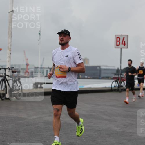 13.09.2026 - Kiel Lauf Andreas Tolksdorf http://msf.ph/oto/10457537 13.09.2026 11:58:46 Kiellinie 4 meine-sportfotos.de