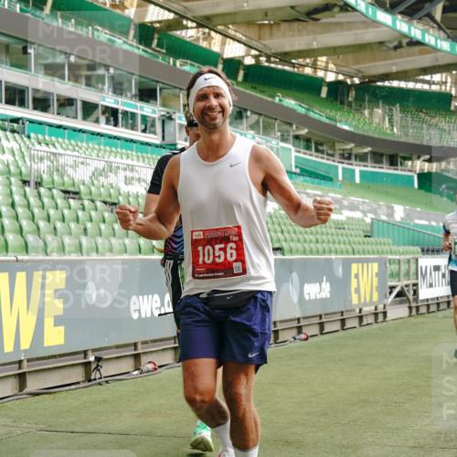 13.09.2026 - 21. swb-Marathon Bremen Michael Burmester http://msf.ph/oto/10457658 13.09.2026 12:53:59 Laufen im Stadion 102, 145, 161, 189, 201, 313, 376, 385, 461, 472, 481, 541, 560, 615, 616, 666, 675, 696, 740, 755, 816, 827, 982, 985, 987, 1053, 1056, 1076, 1207, 1252, 1297, 1419, 1433, 1445, 1468, 1528, 1542, 1551, 1631, 1646, 1658, 1664, 1704, 1707, 1814, 2007, 2043, 2055, 2203, 2280, 2350, 2362, 2390, 2401, 2422, 2454, 2499, 2623, 2701, 2733, 2801, 2820, 2824, 2858, 2870, 2882, 2913, 2962, 2971, 2997, 3012, 3054, 3149, 3206, 3236, 3241, 3356, 3357, 3362, 3413, 4605 meine-sportfotos.de