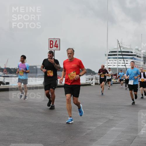 13.09.2026 - Kiel Lauf Andreas Tolksdorf http://msf.ph/oto/10457676 13.09.2026 11:58:53 Kiellinie 4 meine-sportfotos.de