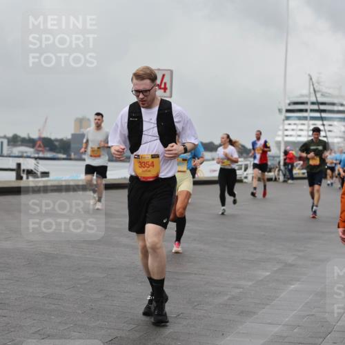 13.09.2026 - Kiel Lauf Andreas Tolksdorf http://msf.ph/oto/10457716 13.09.2026 11:59:00 Kiellinie 38, 3354 meine-sportfotos.de