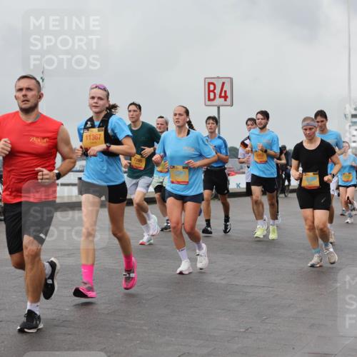 13.09.2026 - Kiel Lauf Andreas Tolksdorf http://msf.ph/oto/10457898 13.09.2026 11:59:11 Kiellinie 11367, 7395, 4, 5402, 3 meine-sportfotos.de
