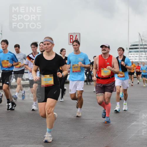 13.09.2026 - Kiel Lauf Andreas Tolksdorf http://msf.ph/oto/10457952 13.09.2026 11:59:13 Kiellinie 11625, 10389, 6091, 3861, 119 meine-sportfotos.de
