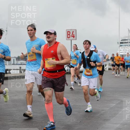 13.09.2026 - Kiel Lauf Andreas Tolksdorf http://msf.ph/oto/10457990 13.09.2026 11:59:14 Kiellinie 30, 1, 39, 6091, 39, 5402, 4, 119 meine-sportfotos.de