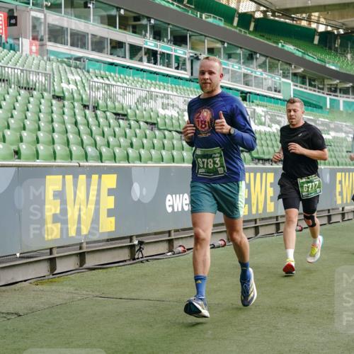 13.09.2026 - 21. swb-Marathon Bremen Michael Burmester http://msf.ph/oto/10457993 13.09.2026 12:54:09 Laufen im Stadion 102, 145, 161, 189, 201, 313, 376, 385, 461, 472, 481, 541, 560, 615, 616, 666, 675, 696, 740, 755, 816, 827, 982, 985, 987, 1053, 1056, 1076, 1207, 1419, 1433, 1445, 1468, 1528, 1551, 1599, 1631, 1658, 1664, 1704, 1707, 1814, 2055, 2280, 2350, 2362, 2383, 2390, 2401, 2422, 2454, 2474, 2499, 2623, 2701, 2733, 2801, 2820, 2824, 2858, 2870, 2882, 2913, 2922, 2962, 2971, 2997, 3012, 3054, 3134, 3175, 3206, 3236, 3241, 3356, 3357, 3362, 3413, 4605 meine-sportfotos.de