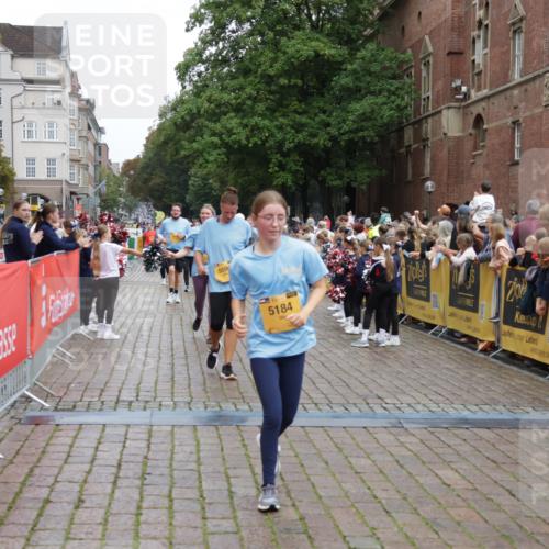 13.09.2026 - Kiel Lauf Yannick Fuchs http://msf.ph/oto/10458011 13.09.2026 09:50:25 Ziel 2811, 2816, 3561, 3698, 4229, 5184, 5254, 5535, 5596, 8023, 9109, 9549, 9793, 10302, 639, 951, 1033, 1366, 1796, 3042, 3602, 3914, 4856, 5535, 5619, 5791, 6359, 6706, 6707, 7142, 7864, 7937, 8042, 8584, 8585, 8589, 8790, 8890, 9122, 9683, 9780, 9793, 10074, 10105, 10108, 10178, 10487, 10491, 10548, 10653, 11565, 11814, 12047, 12462, 797, 1545, 3289, 3838, 4145, 4389, 5851, 6455, 7134, 7694, 8407, 8672, 9990, 10155, 10333, 2066, 3571, 4125, 6359, 6658 meine-sportfotos.de