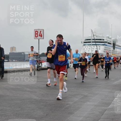13.09.2026 - Kiel Lauf Andreas Tolksdorf http://msf.ph/oto/10458028 13.09.2026 11:59:17 Kiellinie 4, 9982, 4654 meine-sportfotos.de