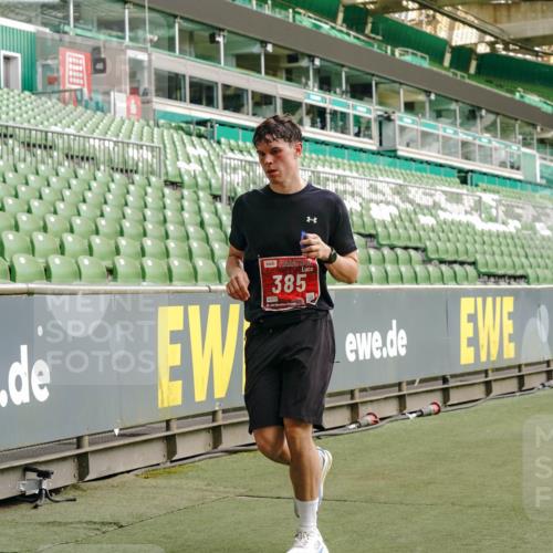 13.09.2026 - 21. swb-Marathon Bremen Michael Burmester http://msf.ph/oto/10458115 13.09.2026 12:54:11 Laufen im Stadion 102, 145, 161, 189, 201, 313, 376, 385, 461, 472, 481, 541, 560, 615, 616, 666, 675, 696, 740, 755, 816, 827, 982, 985, 987, 1053, 1056, 1076, 1207, 1419, 1433, 1445, 1468, 1528, 1551, 1599, 1631, 1658, 1664, 1704, 1707, 1814, 2055, 2280, 2350, 2362, 2383, 2390, 2401, 2422, 2454, 2474, 2499, 2623, 2701, 2733, 2801, 2820, 2824, 2858, 2870, 2882, 2913, 2922, 2962, 2971, 2997, 3012, 3054, 3134, 3175, 3206, 3236, 3241, 3356, 3357, 3362, 3413 meine-sportfotos.de