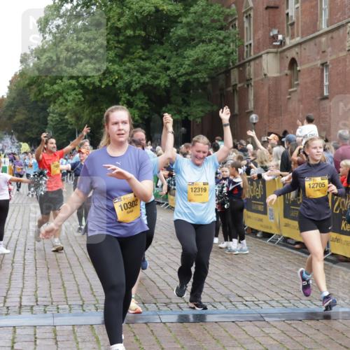 13.09.2026 - Kiel Lauf Yannick Fuchs http://msf.ph/oto/10458124 13.09.2026 09:50:34 Ziel 1545, 2811, 2816, 3289, 3561, 3698, 3838, 4145, 4229, 5596, 5851, 6592, 7585, 7662, 8407, 9109, 10302, 10865, 12319, 12705, 639, 951, 1033, 1366, 1796, 3042, 3602, 4856, 5184, 5254, 5535, 5596, 5619, 7142, 7864, 8023, 8042, 8584, 8585, 8589, 8790, 8890, 9122, 9549, 9683, 9780, 9793, 10074, 10108, 10487, 10491, 10548, 10653, 11565, 11814, 763, 797, 4389, 5235, 6336, 6455, 6647, 6829, 6893, 7134, 7449, 7694, 8405, 8672, 9550, 9990, 10155, 10333, 11652 meine-sportfotos.de