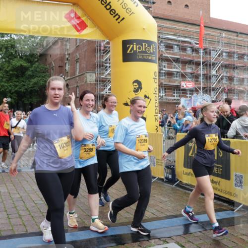 13.09.2026 - Kiel Lauf Yannick Fuchs http://msf.ph/oto/10458170 13.09.2026 09:50:37 Ziel 797, 1545, 2811, 2816, 3289, 3561, 3698, 3838, 4145, 5851, 6592, 7134, 7585, 7662, 7694, 8407, 8672, 9990, 10302, 10865, 12319, 12705, 639, 1366, 3042, 3602, 3698, 4229, 4856, 5184, 5254, 5535, 5596, 5619, 7142, 7864, 8023, 8042, 8790, 8890, 9109, 9549, 9683, 9780, 9793, 10074, 10108, 10487, 10491, 10548, 10653, 11565, 11814, 468, 763, 1373, 1949, 4389, 5235, 6138, 6336, 6455, 6647, 6829, 6893, 7449, 8405, 9550, 9551, 10155, 10333, 11141, 11652 meine-sportfotos.de