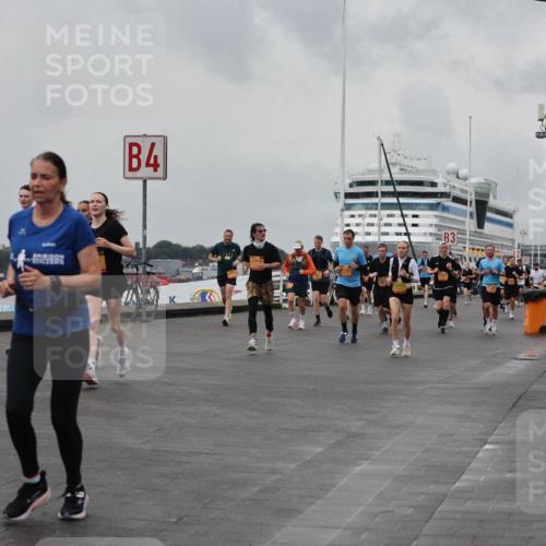 13.09.2026 - Kiel Lauf Andreas Tolksdorf http://msf.ph/oto/10458209 13.09.2026 11:59:23 Kiellinie 4, 3 meine-sportfotos.de