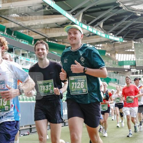 13.09.2026 - 21. swb-Marathon Bremen Michael Burmester http://msf.ph/oto/10458231 13.09.2026 13:11:44 Laufen im Stadion 118, 265, 373, 581, 703, 843, 984, 1113, 1226, 1334, 1435, 1738, 1849, 1851, 1894, 1936, 1952, 1967, 2202, 2248, 2281, 2284, 2299, 2330, 2333, 2336, 2339, 2342, 2353, 2375, 2377, 2398, 2426, 2432, 2443, 2531, 2589, 2654, 2659, 2669, 2673, 2682, 2784, 2804, 2819, 2822, 2836, 2850, 2907, 2932, 2966, 2976, 3026, 3027, 3079, 3082, 3089, 3122, 3143, 3155, 3159, 3174, 3207, 3208, 3308, 3328, 3349, 3352, 3370, 3409, 3410, 3470, 3549, 551 meine-sportfotos.de