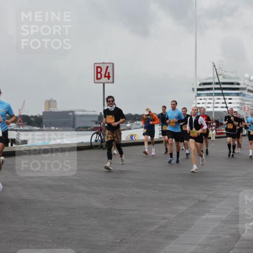 13.09.2026 - Kiel Lauf Andreas Tolksdorf http://msf.ph/oto/10458234 13.09.2026 11:59:25 Kiellinie 8715, 4, 11000, 3 meine-sportfotos.de