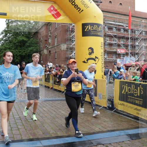 13.09.2026 - Kiel Lauf Yannick Fuchs http://msf.ph/oto/10458243 13.09.2026 09:50:40 Ziel 797, 1545, 3289, 3838, 4145, 4389, 5851, 6455, 6592, 7134, 7585, 7662, 7694, 8407, 8672, 9990, 10155, 10302, 10333, 10865, 12319, 12705, 1366, 2811, 2816, 3042, 3561, 3602, 3698, 4229, 5184, 5254, 5535, 5596, 5619, 7142, 7864, 8023, 8042, 9109, 9549, 9683, 9793, 10074, 10108, 10302, 10487, 10491, 10548, 10653, 11565, 11814, 468, 763, 764, 1373, 1949, 3723, 5235, 6138, 6336, 6647, 6794, 6829, 6893, 7449, 8405, 9550, 9551, 11141, 11652, 12103, 12727, 12834 meine-sportfotos.de