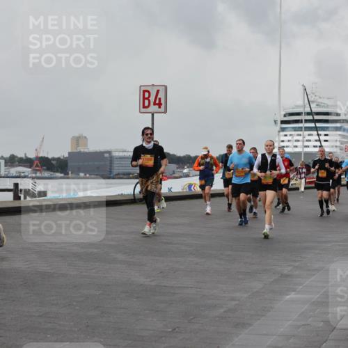 13.09.2026 - Kiel Lauf Andreas Tolksdorf http://msf.ph/oto/10458245 13.09.2026 11:59:25 Kiellinie 8715, 4, 11000 meine-sportfotos.de