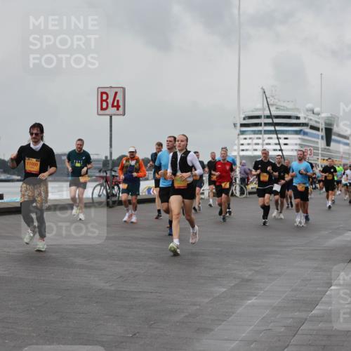 13.09.2026 - Kiel Lauf Andreas Tolksdorf http://msf.ph/oto/10458267 13.09.2026 11:59:26 Kiellinie 11000, 4, 3 meine-sportfotos.de