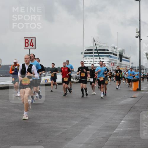 13.09.2026 - Kiel Lauf Andreas Tolksdorf http://msf.ph/oto/10458302 13.09.2026 11:59:28 Kiellinie  meine-sportfotos.de
