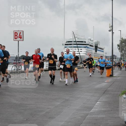 13.09.2026 - Kiel Lauf Andreas Tolksdorf http://msf.ph/oto/10458333 13.09.2026 11:59:29 Kiellinie 5109, 4, 2 meine-sportfotos.de