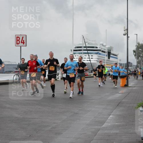 13.09.2026 - Kiel Lauf Andreas Tolksdorf http://msf.ph/oto/10458356 13.09.2026 11:59:29 Kiellinie 5109, 4, 12002, 4795 meine-sportfotos.de