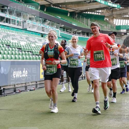 13.09.2026 - 21. swb-Marathon Bremen Michael Burmester http://msf.ph/oto/10458367 13.09.2026 13:11:46 Laufen im Stadion 118, 265, 373, 514, 581, 703, 843, 984, 1113, 1226, 1334, 1435, 1738, 1849, 1851, 1894, 1936, 1952, 1967, 2202, 2248, 2281, 2284, 2299, 2330, 2333, 2336, 2339, 2342, 2353, 2375, 2377, 2398, 2426, 2432, 2443, 2531, 2589, 2654, 2659, 2669, 2673, 2682, 2784, 2804, 2815, 2819, 2822, 2836, 2850, 2907, 2932, 2966, 2976, 3026, 3027, 3079, 3082, 3089, 3122, 3143, 3155, 3159, 3174, 3207, 3208, 3308, 3328, 3349, 3352, 3370, 3409, 3410, 3470, 3549, 551 meine-sportfotos.de