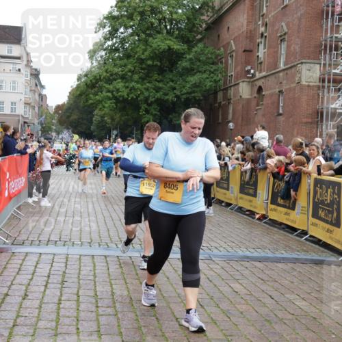 13.09.2026 - Kiel Lauf Yannick Fuchs http://msf.ph/oto/10458493 13.09.2026 09:50:51 Ziel 763, 1373, 1949, 4389, 5235, 6138, 6336, 6455, 6647, 6829, 6893, 7449, 7694, 8405, 8672, 9550, 9551, 10155, 10333, 11141, 11652, 797, 1545, 2811, 2816, 3289, 3561, 3698, 3838, 4145, 4229, 5184, 5254, 5596, 5851, 6592, 7134, 7585, 7662, 7694, 8023, 8407, 8672, 9109, 9549, 9990, 10302, 10865, 12319, 12705, 232, 249, 468, 764, 1776, 2056, 2777, 3723, 5445, 6115, 6118, 6794, 6923, 7528, 10626, 11047, 12103, 12727, 12834, 1366, 5535, 8023, 8042 meine-sportfotos.de