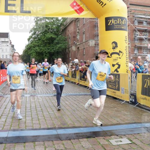 13.09.2026 - Kiel Lauf Yannick Fuchs http://msf.ph/oto/10458558 13.09.2026 09:50:56 Ziel 249, 468, 763, 764, 1373, 1949, 3723, 5235, 6115, 6118, 6138, 6336, 6647, 6794, 6829, 6893, 7449, 8405, 9550, 9551, 11141, 11652, 12103, 12727, 12834, 797, 1545, 2811, 2816, 3289, 3561, 3698, 3838, 4145, 4229, 4389, 5184, 5596, 5851, 6455, 6592, 7134, 7585, 7662, 7694, 8405, 8407, 8672, 9109, 9549, 9550, 9990, 10155, 10302, 10333, 10865, 12319, 12705, 232, 1776, 2056, 2466, 2777, 4217, 5445, 6009, 6923, 7528, 10626, 11047, 1366, 5184, 5254, 5535, 8023 meine-sportfotos.de