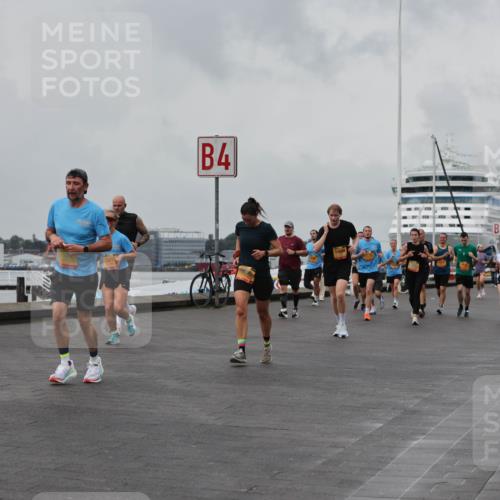13.09.2026 - Kiel Lauf Andreas Tolksdorf http://msf.ph/oto/10458603 13.09.2026 11:59:47 Kiellinie 4, 3 meine-sportfotos.de