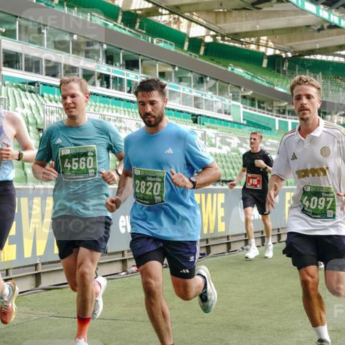 13.09.2026 - 21. swb-Marathon Bremen Michael Burmester http://msf.ph/oto/10458637 13.09.2026 12:54:23 Laufen im Stadion 102, 145, 161, 189, 201, 313, 376, 385, 388, 461, 472, 481, 495, 541, 560, 615, 616, 666, 675, 696, 740, 755, 816, 827, 982, 985, 987, 1053, 1056, 1076, 1197, 1207, 1390, 1419, 1433, 1445, 1468, 1528, 1551, 1599, 1631, 1658, 1664, 1704, 1707, 1814, 2055, 2125, 2234, 2251, 2280, 2362, 2383, 2390, 2401, 2422, 2454, 2474, 2499, 2623, 2701, 2733, 2801, 2820, 2824, 2858, 2870, 2882, 2913, 2922, 2962, 2971, 2997, 3012, 3054, 3134, 3175, 3206, 3241, 3246, 3346, 3356, 3357, 3362, 3413 meine-sportfotos.de