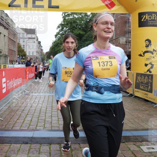 13.09.2026 - Kiel Lauf Yannick Fuchs http://msf.ph/oto/10458680 13.09.2026 09:51:01 Ziel 249, 468, 763, 764, 1373, 1776, 1949, 2056, 3723, 5235, 5445, 6115, 6118, 6138, 6336, 6647, 6794, 6829, 7449, 7528, 9551, 11047, 11141, 12103, 12727, 12834, 797, 1545, 2811, 2816, 3289, 3561, 3698, 3838, 4145, 4389, 5851, 6336, 6455, 6592, 6893, 7134, 7585, 7662, 7694, 8405, 8407, 8672, 9109, 9550, 9990, 10155, 10302, 10333, 10865, 11652, 12319, 12705, 232, 940, 956, 2466, 2777, 4217, 5731, 6009, 6923, 10626, 11852, 2811, 2816, 3561, 4229, 5184, 5254, 8023 meine-sportfotos.de